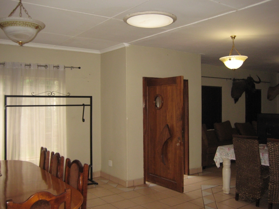 4 Bedroom Property for Sale in Sinoville Gauteng
