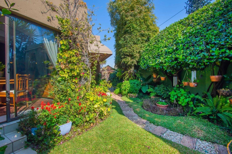 2 Bedroom Property for Sale in North Riding Gauteng