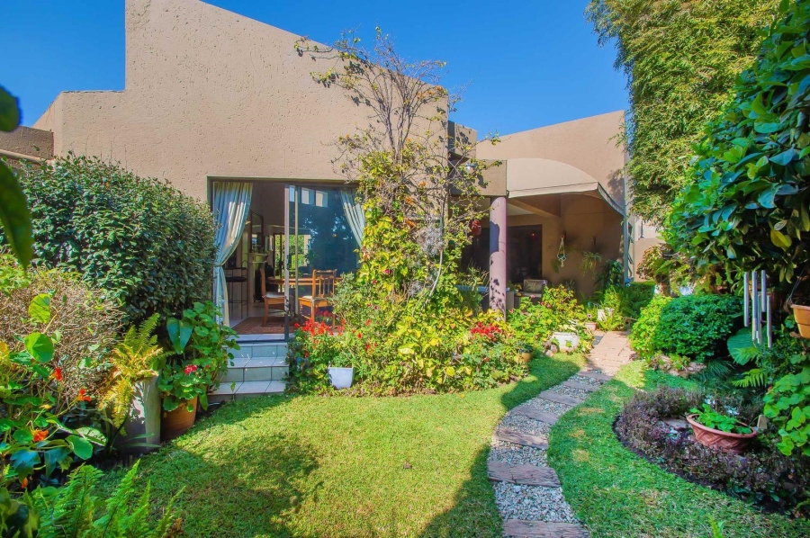 2 Bedroom Property for Sale in North Riding Gauteng