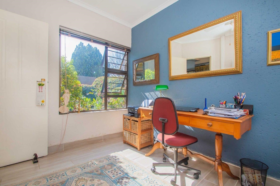 2 Bedroom Property for Sale in North Riding Gauteng