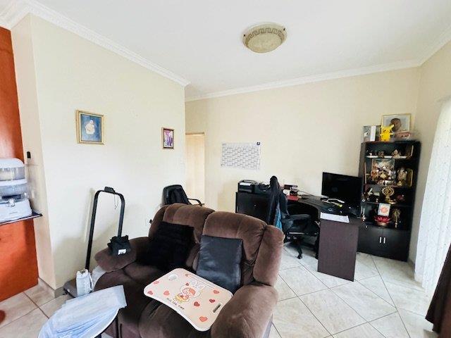 2 Bedroom Property for Sale in Olympus AH Gauteng