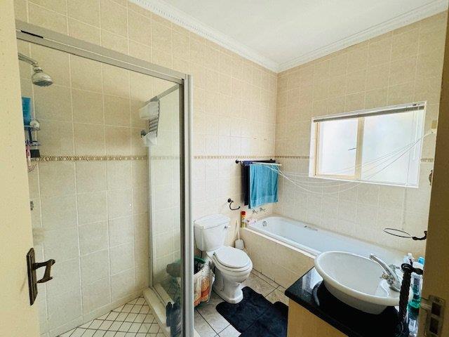 2 Bedroom Property for Sale in Olympus AH Gauteng