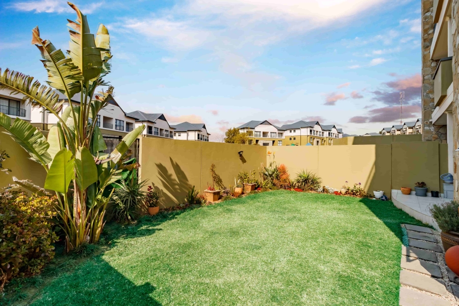 3 Bedroom Property for Sale in Waterfall Gauteng