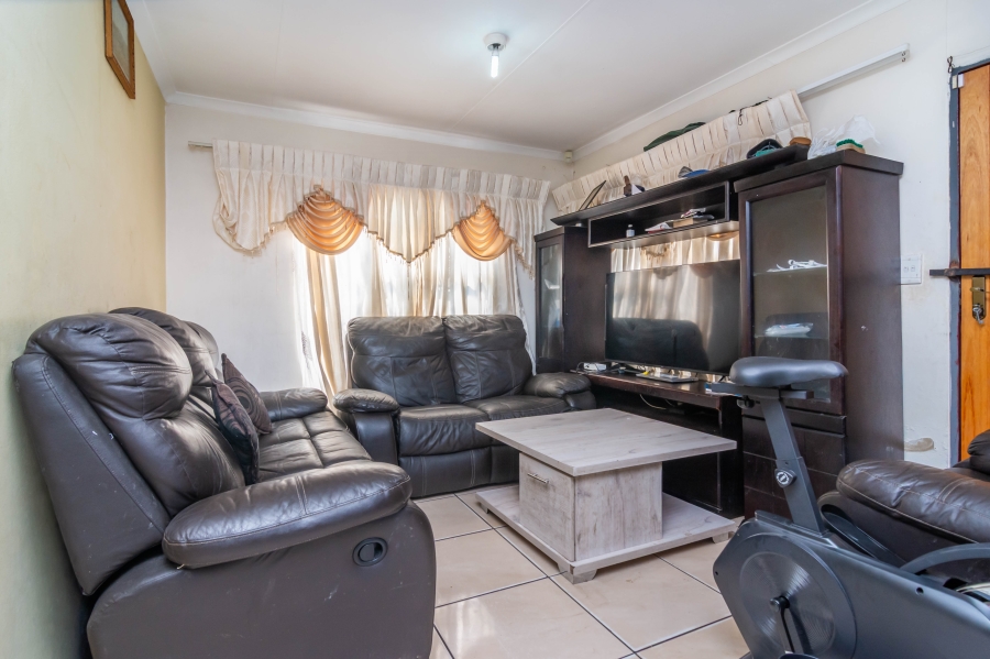 3 Bedroom Property for Sale in Fleurhof Gauteng
