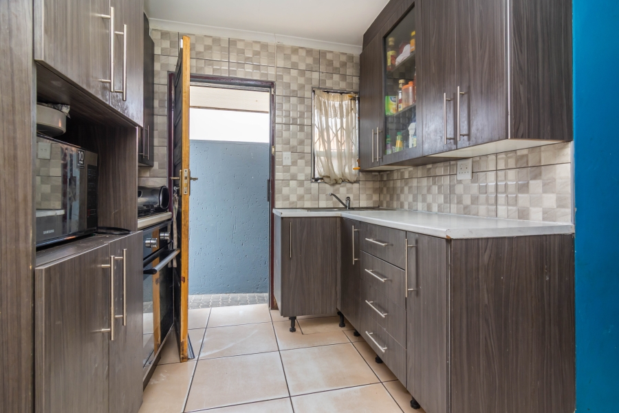 3 Bedroom Property for Sale in Fleurhof Gauteng