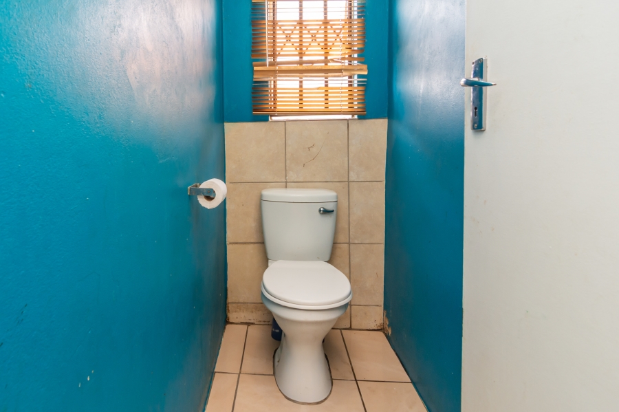 3 Bedroom Property for Sale in Fleurhof Gauteng