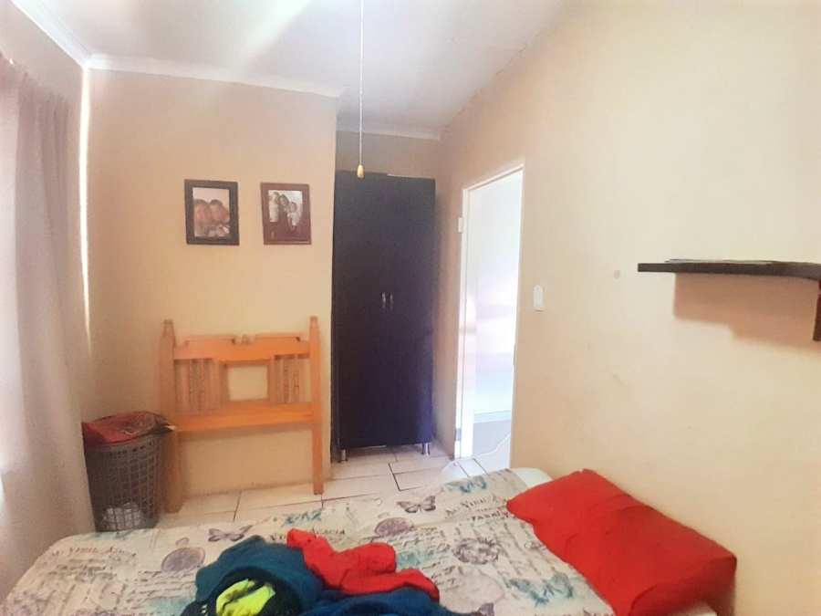 To Let 5 Bedroom Property for Rent in Greenhills Ext 3 Gauteng