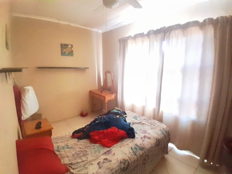 To Let 5 Bedroom Property for Rent in Greenhills Ext 3 Gauteng