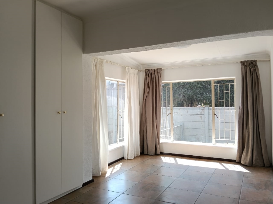 3 Bedroom Property for Sale in Randpoort Gauteng