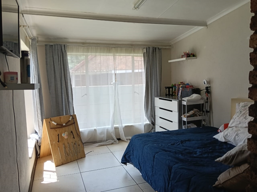 3 Bedroom Property for Sale in Randpoort Gauteng
