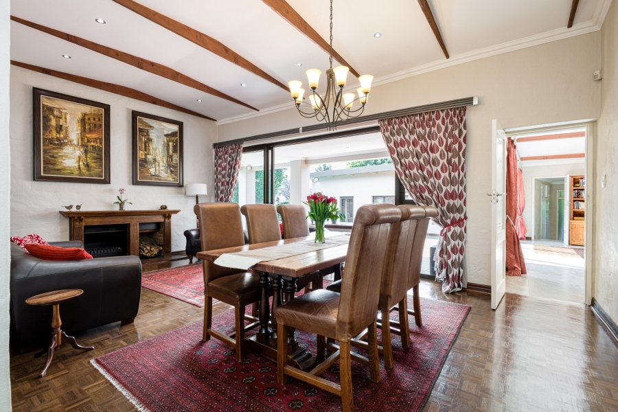 5 Bedroom Property for Sale in Victory Park Gauteng