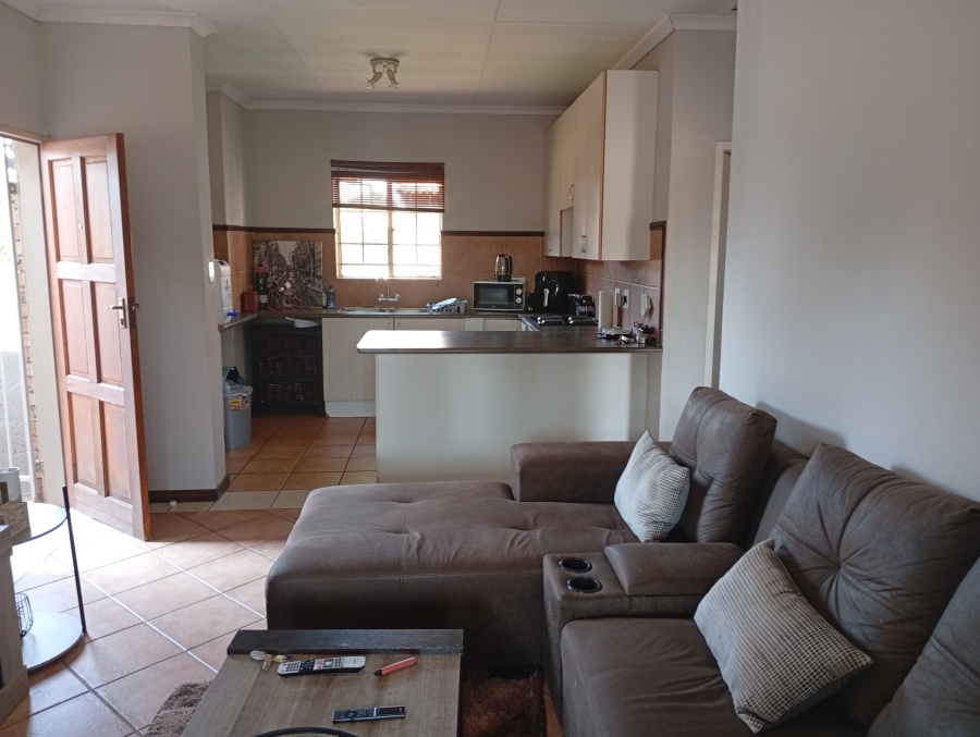 2 Bedroom Property for Sale in Equestria Gauteng