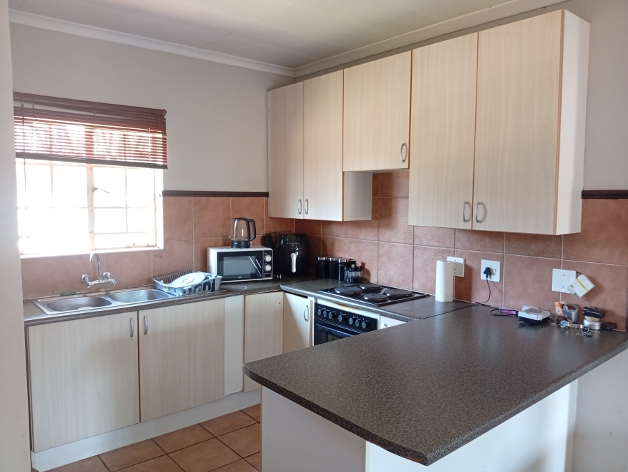 2 Bedroom Property for Sale in Equestria Gauteng