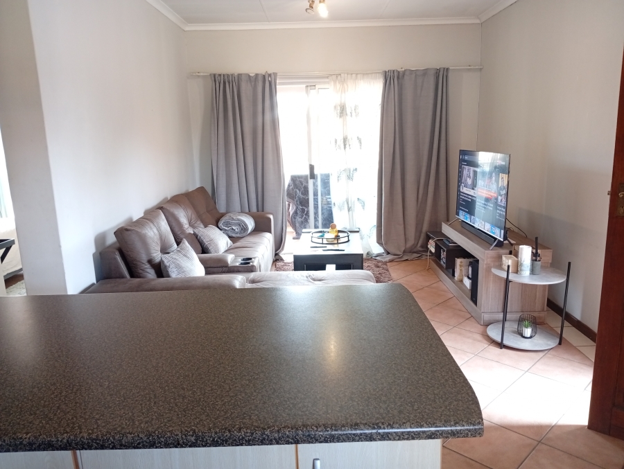 2 Bedroom Property for Sale in Equestria Gauteng