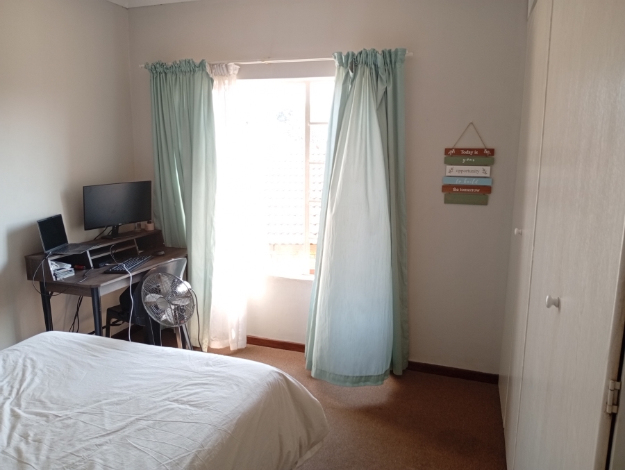 2 Bedroom Property for Sale in Equestria Gauteng
