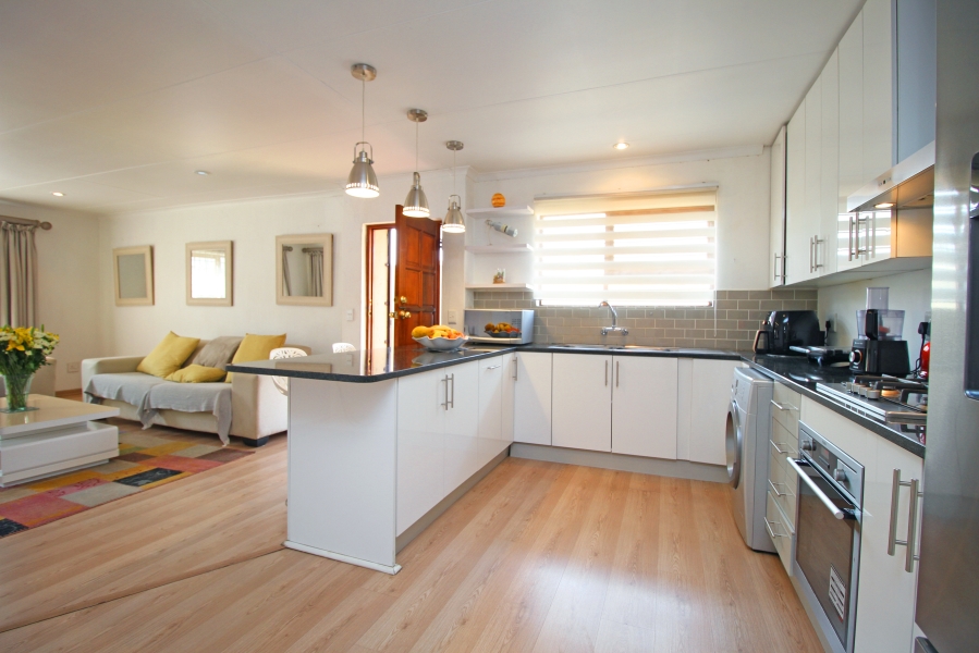 3 Bedroom Property for Sale in Sharonlea Gauteng