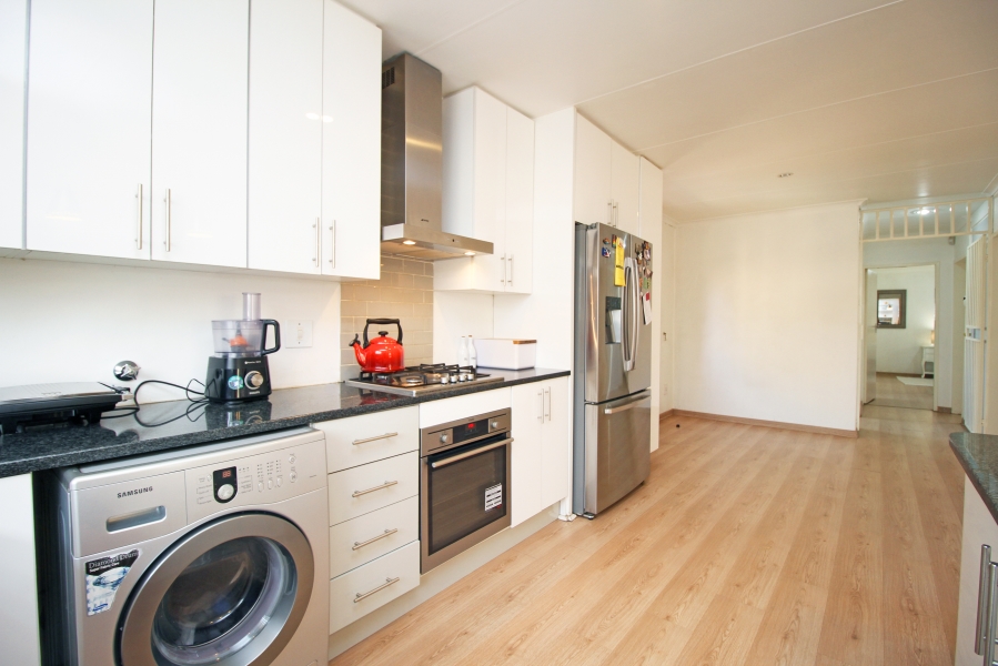 3 Bedroom Property for Sale in Sharonlea Gauteng