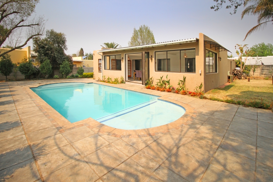 3 Bedroom Property for Sale in Sharonlea Gauteng