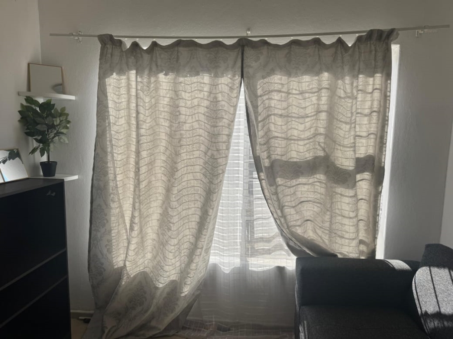 To Let 2 Bedroom Property for Rent in Greenhills Gauteng