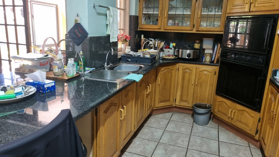 4 Bedroom Property for Sale in Clydesdale Gauteng