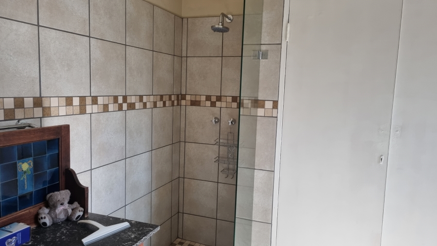 4 Bedroom Property for Sale in Clydesdale Gauteng
