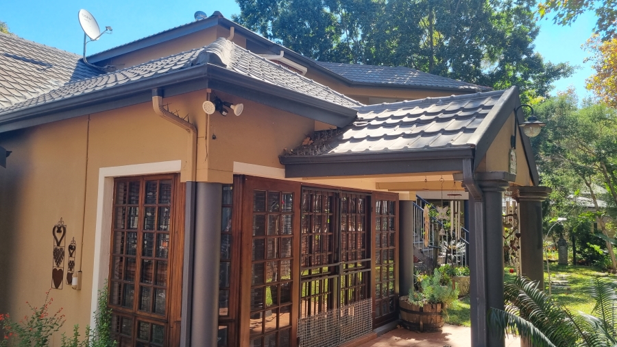 4 Bedroom Property for Sale in Clydesdale Gauteng