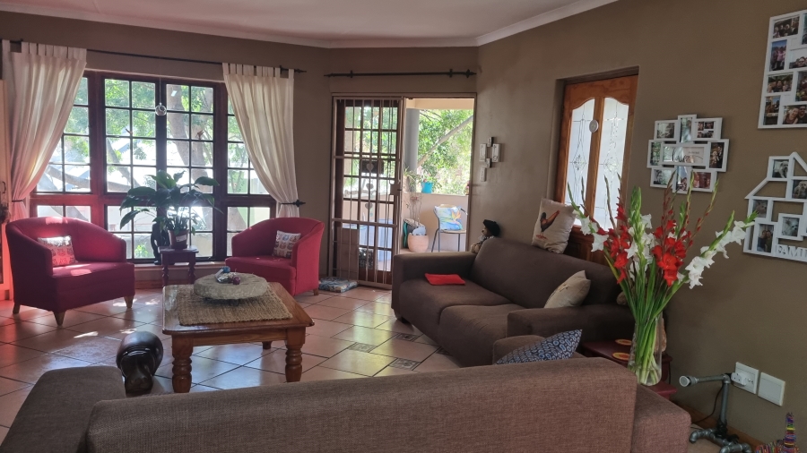 4 Bedroom Property for Sale in Clydesdale Gauteng