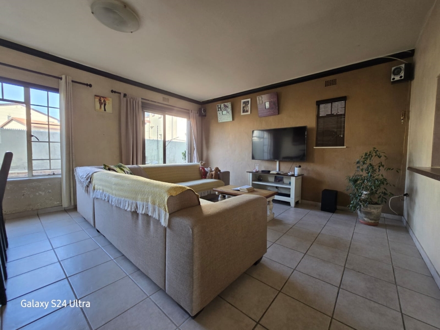 3 Bedroom Property for Sale in Klippoortje Gauteng