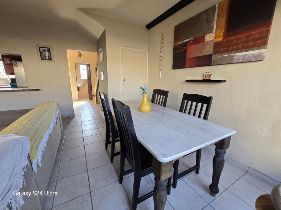 3 Bedroom Property for Sale in Klippoortje Gauteng
