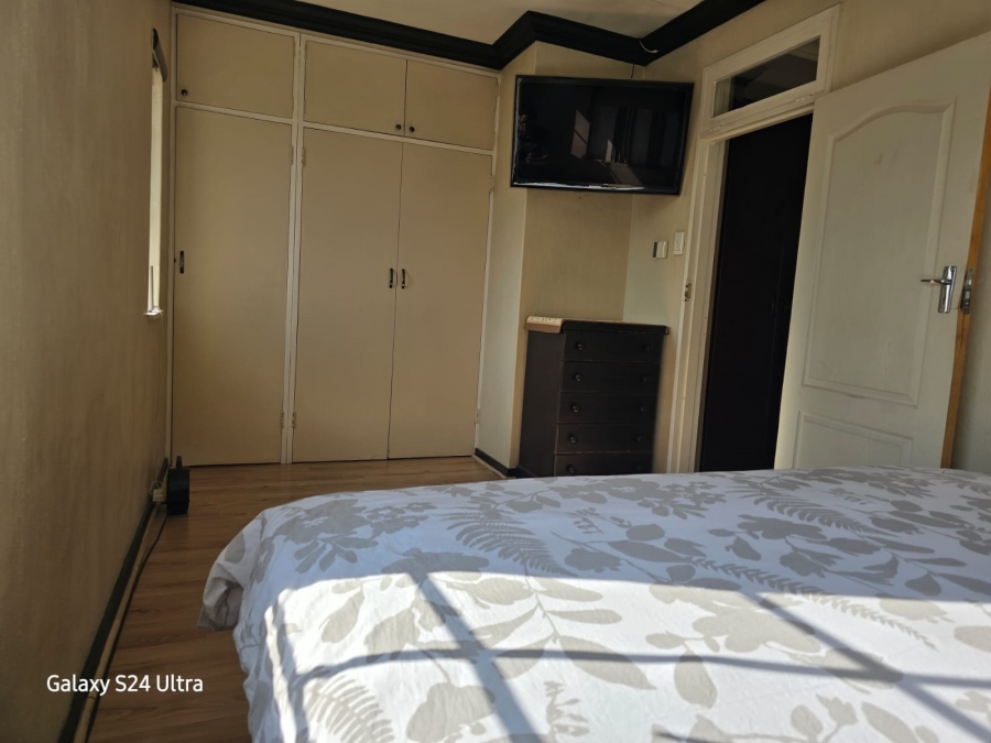 3 Bedroom Property for Sale in Klippoortje Gauteng
