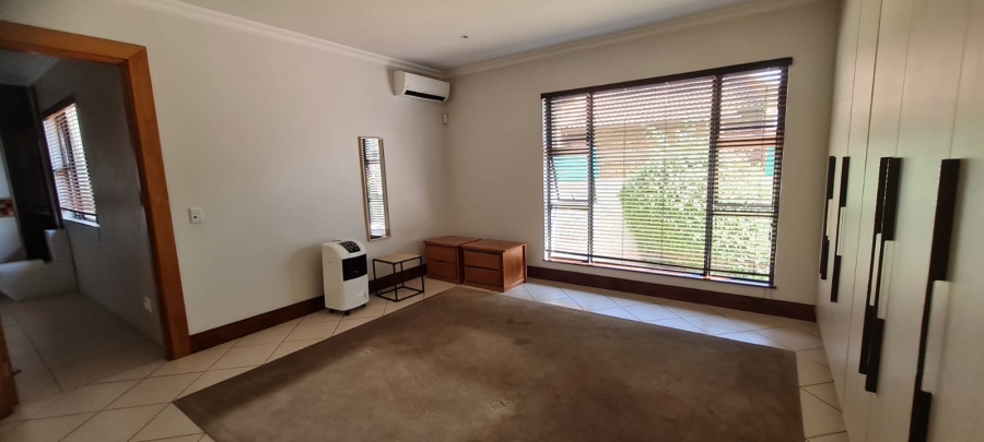 To Let 5 Bedroom Property for Rent in Bedfordview Gauteng