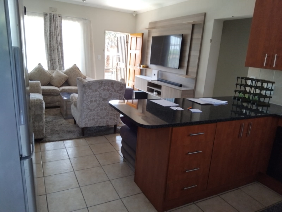 2 Bedroom Property for Sale in Strubensvallei Gauteng