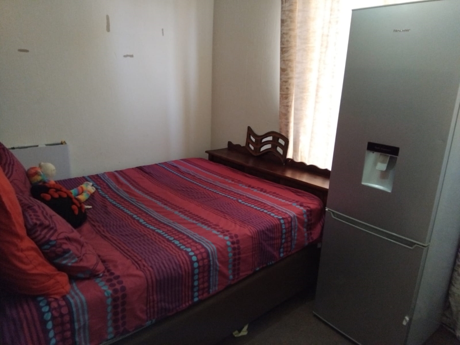 2 Bedroom Property for Sale in Strubensvallei Gauteng