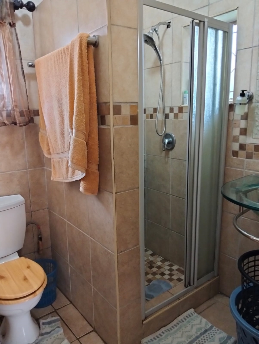 3 Bedroom Property for Sale in Edleen Gauteng