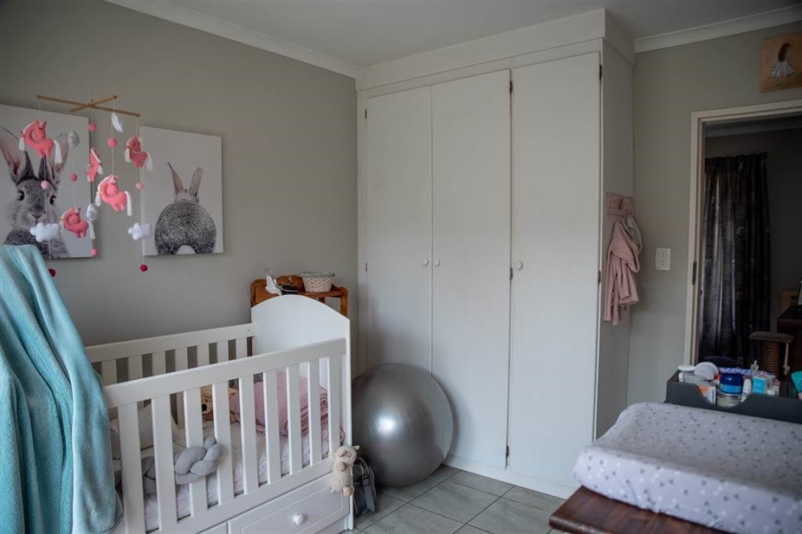 To Let 2 Bedroom Property for Rent in Equestria Gauteng