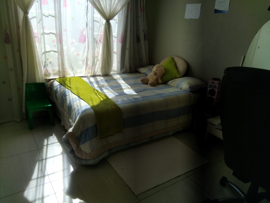 3 Bedroom Property for Sale in Weltevreden Park Gauteng