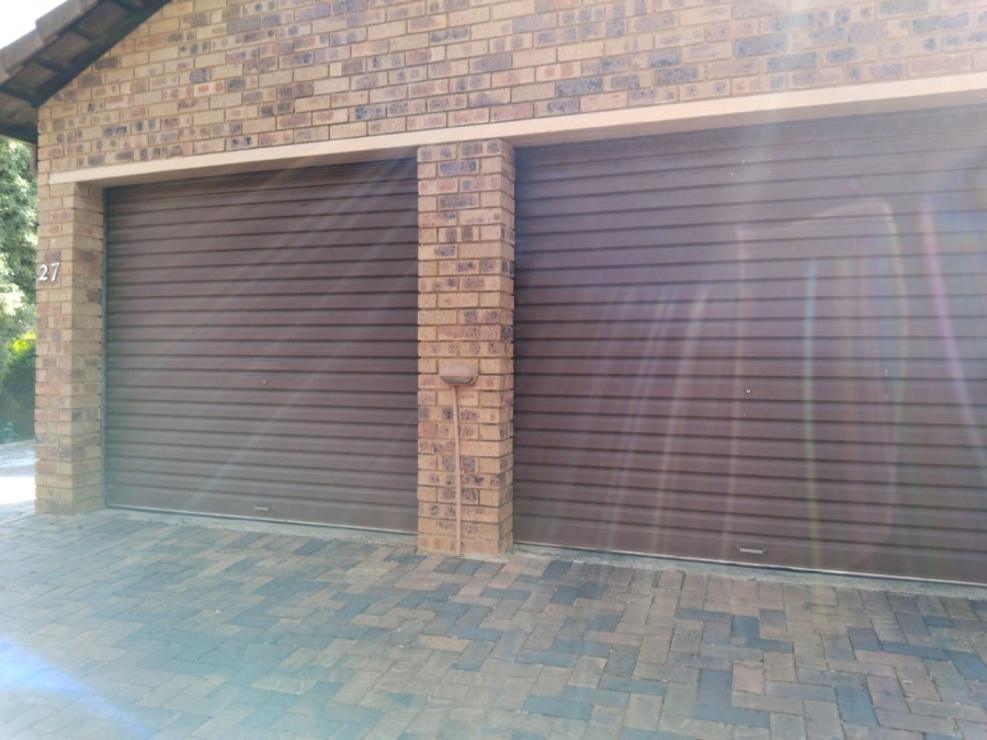 3 Bedroom Property for Sale in Weltevreden Park Gauteng