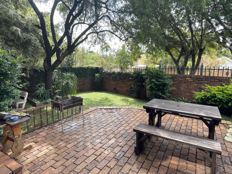 3 Bedroom Property for Sale in Maroelana Gauteng