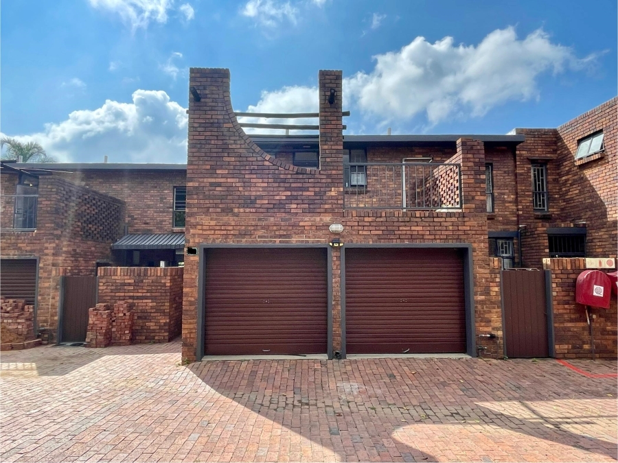 3 Bedroom Property for Sale in Maroelana Gauteng