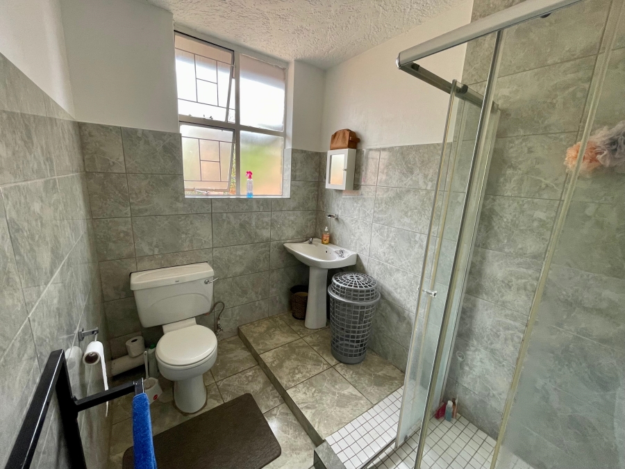 3 Bedroom Property for Sale in Maroelana Gauteng