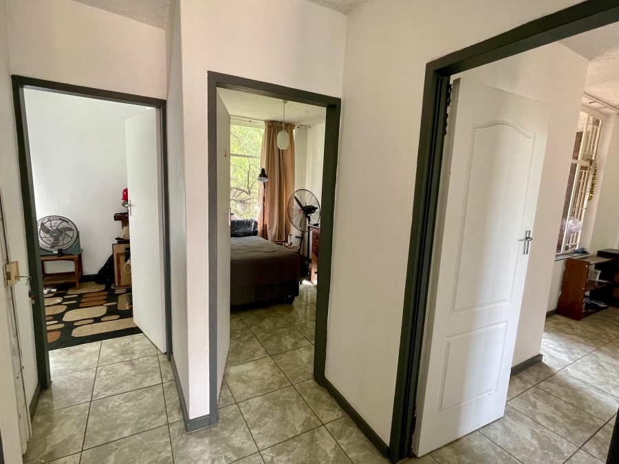 3 Bedroom Property for Sale in Maroelana Gauteng