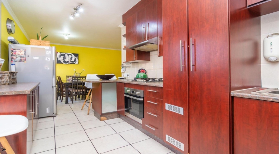 3 Bedroom Property for Sale in Willowbrook Gauteng