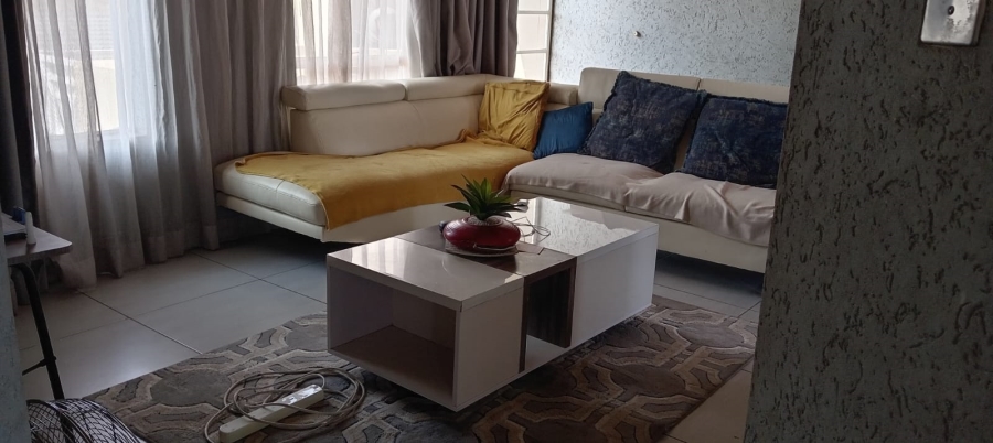 2 Bedroom Property for Sale in Vereeniging Gauteng