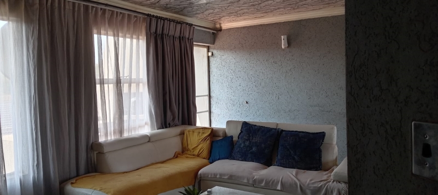 2 Bedroom Property for Sale in Vereeniging Gauteng