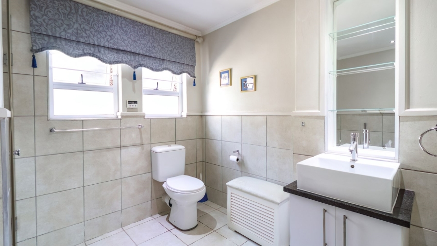 2 Bedroom Property for Sale in Broadacres Gauteng
