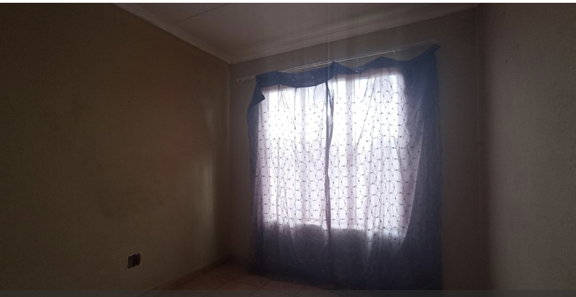 3 Bedroom Property for Sale in Lotus Gardens Gauteng