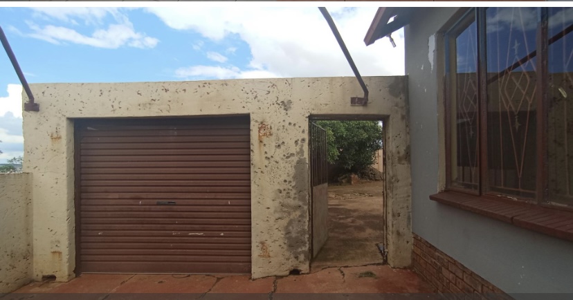 3 Bedroom Property for Sale in Lotus Gardens Gauteng