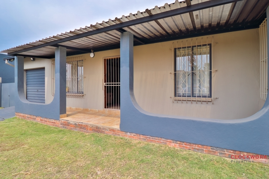 3 Bedroom Property for Sale in Rynsoord Gauteng