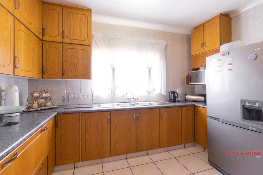 3 Bedroom Property for Sale in Rynsoord Gauteng