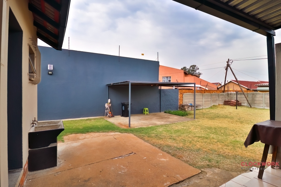 3 Bedroom Property for Sale in Rynsoord Gauteng